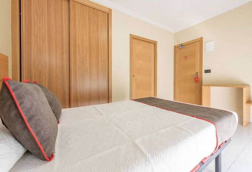 Quarto Estandar, Casa Marín