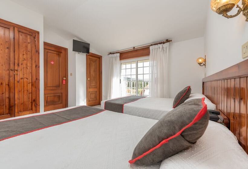 Quarto Triplo Superior, Casa Marín
