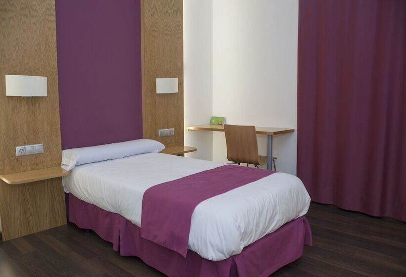 Quarto Estandar Individual, Jatorrena