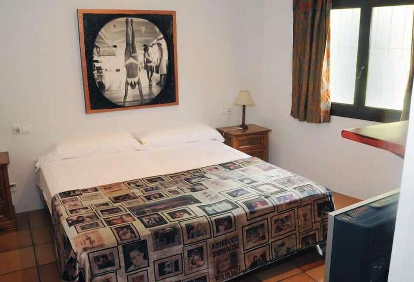 Camera Standard, Pikes Ibiza - Adults Only