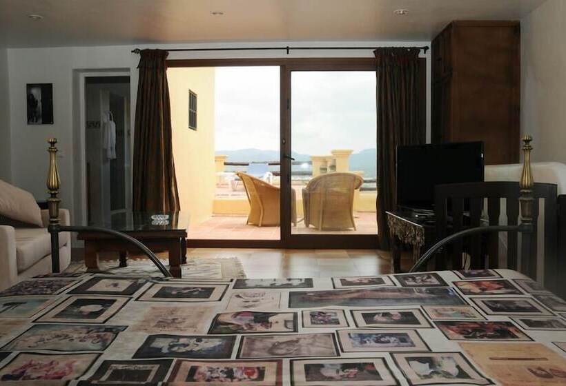 Suite, Pikes Ibiza - Adults Only