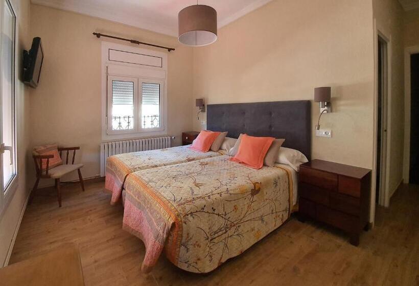 غرفة قياسية, Hostal Canigó