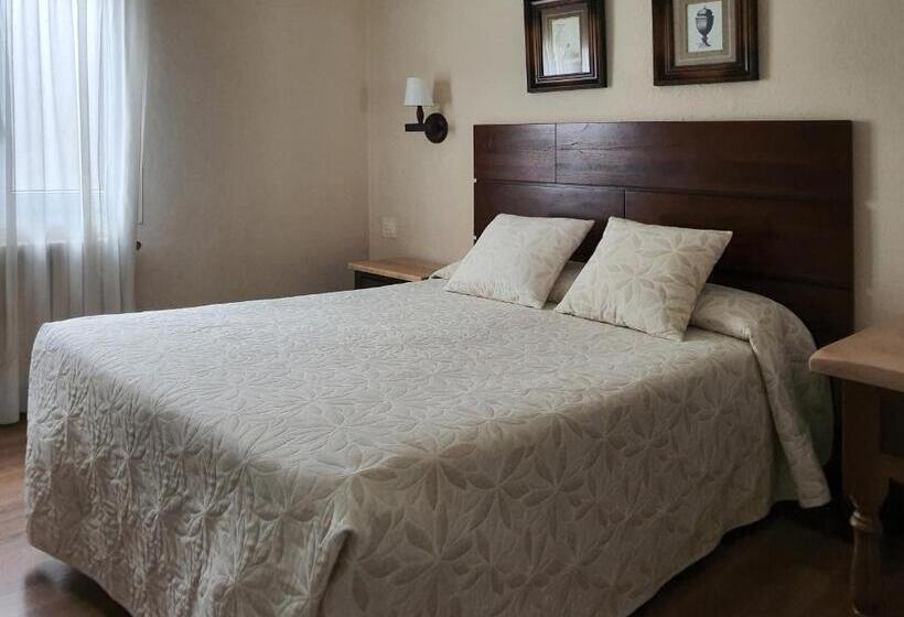 غرفة قياسية, Hostal Canigó