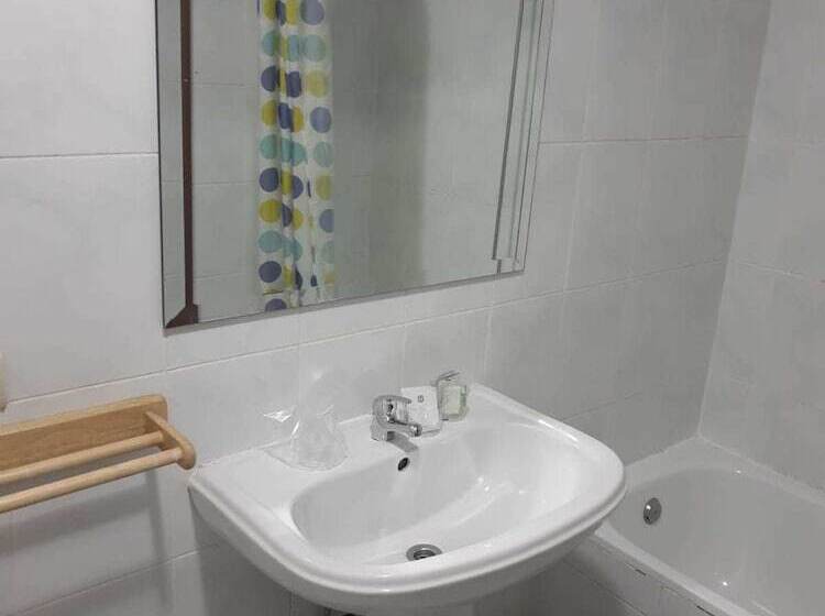 Quarto Estandar, Hostal Algodón