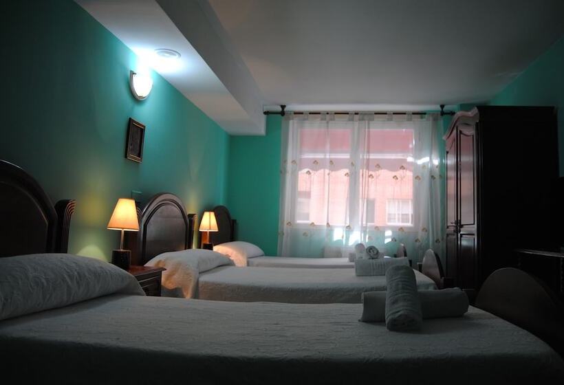 اتاق استاندارد سه نفره, Hostal Algodón