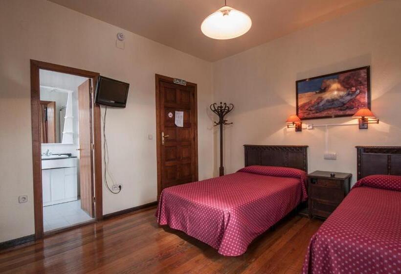 Номер Стандарт, Hostal Ayestaran Ii