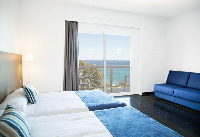 חדר סופריור לשלושה עם נוף לים, htop Caleta Palace