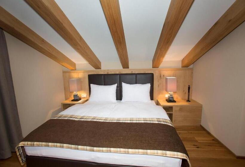 Номер Superior с Балконом, Das Gemütliche Dorfhotel Kaltenhauser