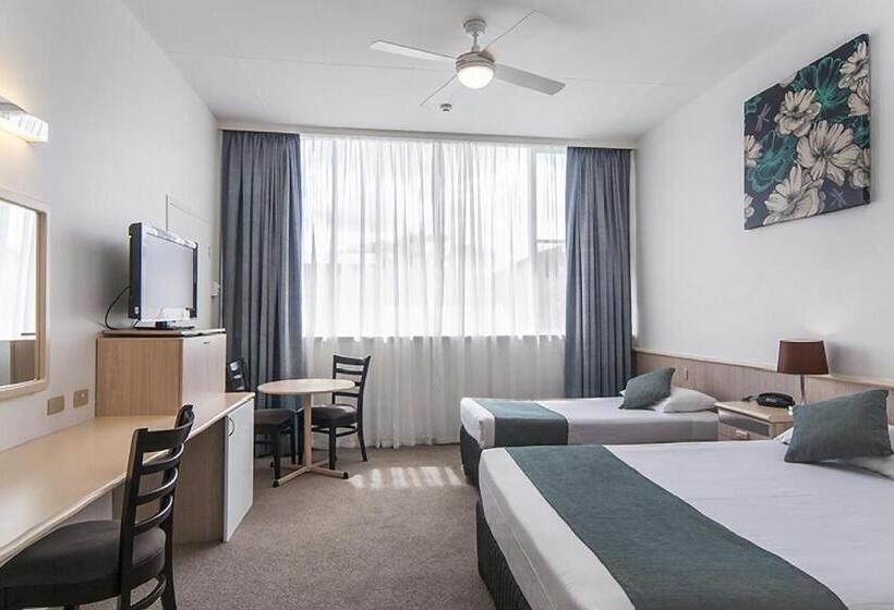 Трехместный Номер Superior, Comfort Inn Regal Park