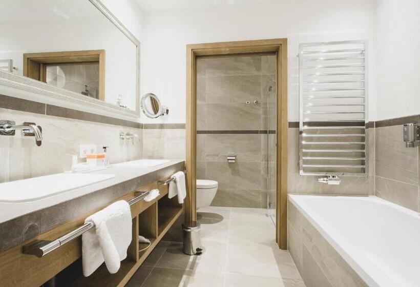 Номер Премиум, Schwarzer Adler   Sport & Spa