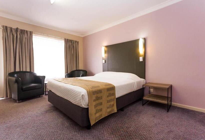 חדר קומפורט, Sleepwell Motel
