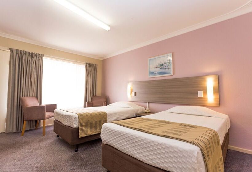 חדר קומפורט, Sleepwell Motel