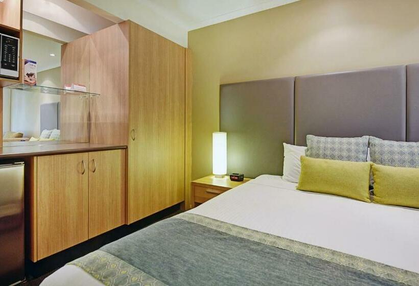 Номер Стандарт, Breakfree Aanuka Beach Resort