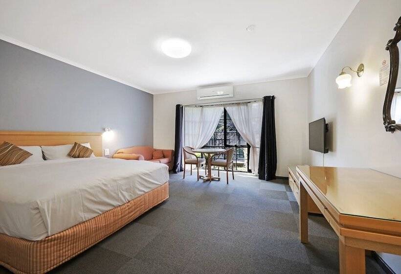 비즈니스룸, Country Plaza Halls Gap
