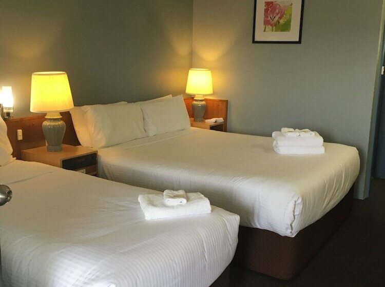 Семейный Номер, Waterview Gosford Motor Inn