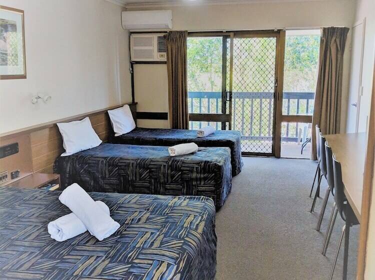 패밀리 룸, Miners Lodge Motor Inn