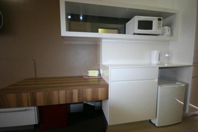 패밀리 룸 (2층침대), Red Cedars Motel