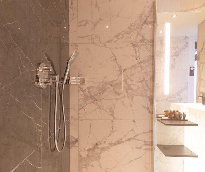 Люкс, Boutique Hotel Sablon