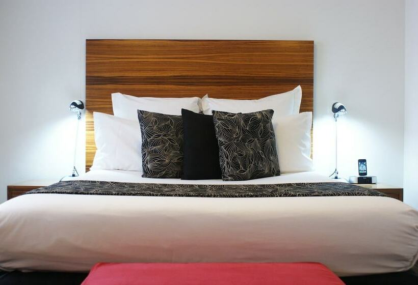 프리미엄 룸, Cambridge Hotel Sydney