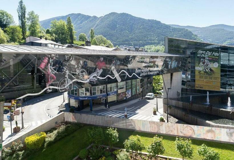 تختخواب در اتاق مشترک, Font Andorra Hostel by Nexta
