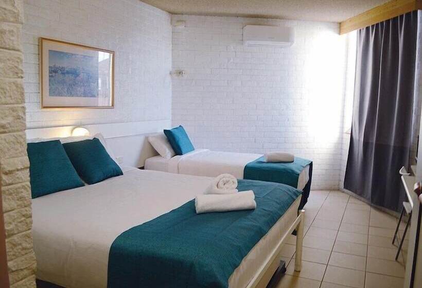 Семейный Номер, Marco Polo Motor Inn  Sydney