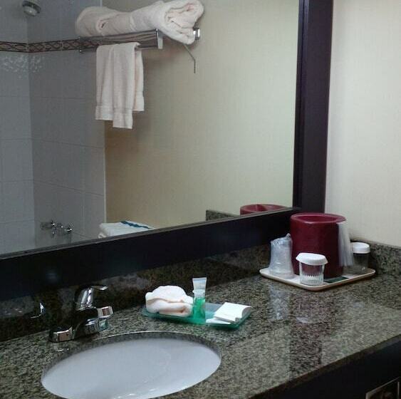 ２ダブルベッドのスタンダードルーム, Anchor Inn And Suites