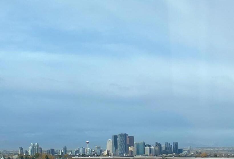 스위트, Best Western Premier Calgary Plaza Hotel & Conference Centre