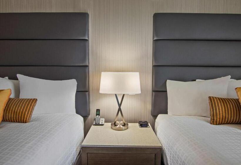 이그제큐티브 룸, Best Western Premier Calgary Plaza Hotel & Conference Centre