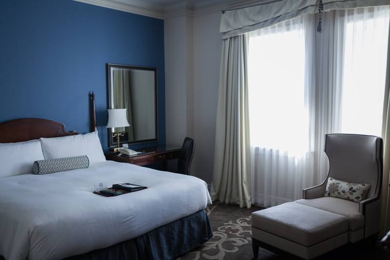 豪华房间, Fairmont Hotel Macdonald