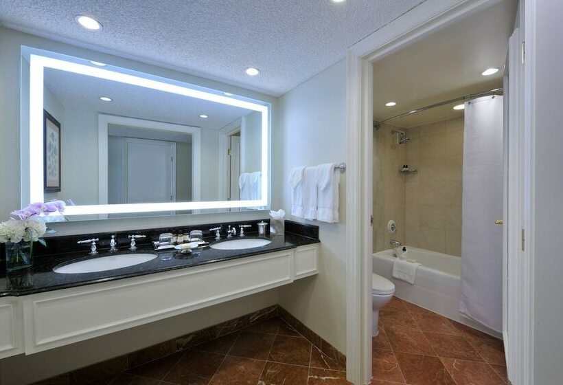 اتاق استاندارد با تخت بزرگ, Fairmont Southampton   All Inclusive