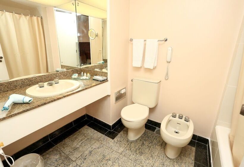 Quarto Estandar, Princesa Louçã