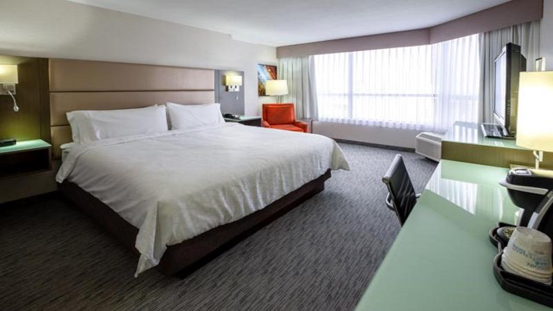 스탠다드 룸 킹사이즈 침대, Holiday Inn Express Vancouvermetrotown