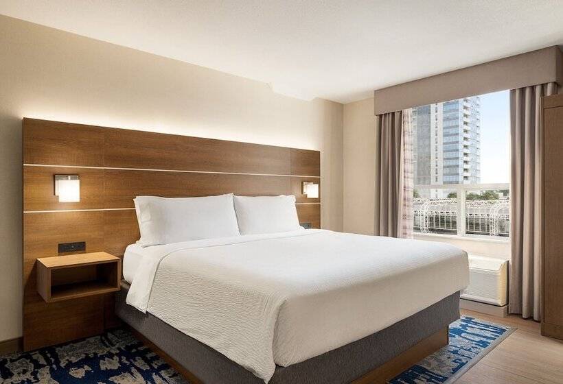 스탠다드 룸, Holiday Inn Express Vancouvermetrotown