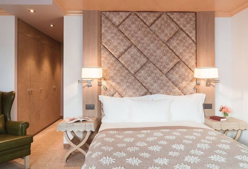 Номер Deluxe, Tschuggen Grand Hotel   The Leading Hotels Of The World