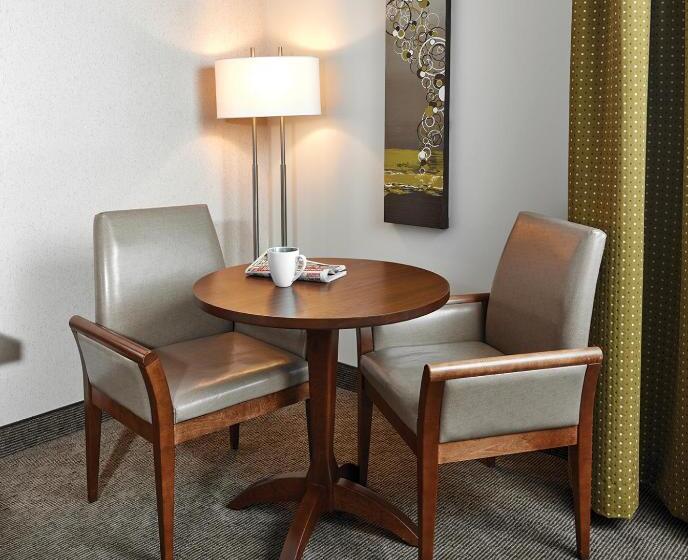 이그제큐티브 룸, Quality Inn Rouynnoranda
