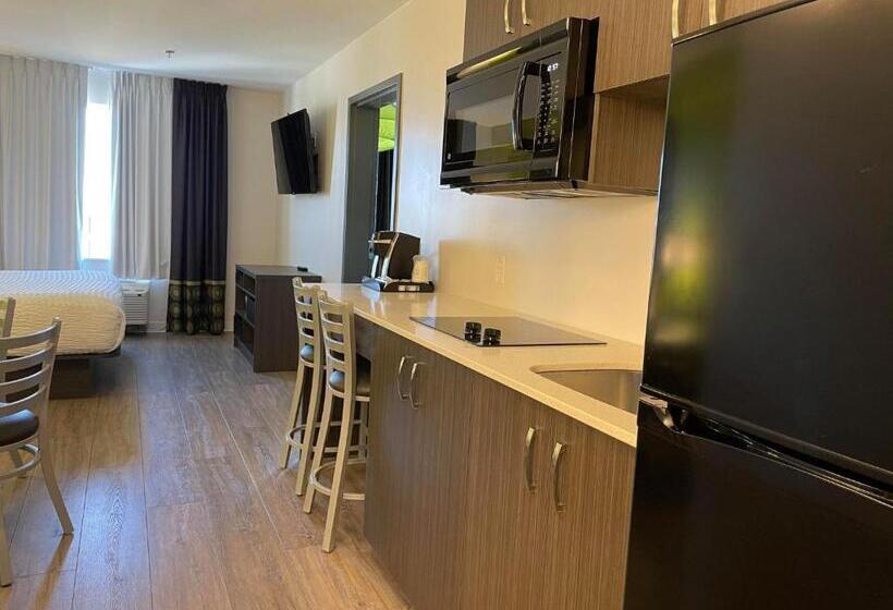 １ベッドルームアパートメント, Super 8 By Wyndham Winnipeg East Mb