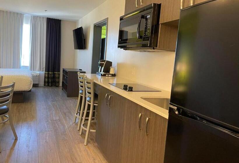 آپارتمان 1 خوابه, Super 8 By Wyndham Winnipeg East Mb