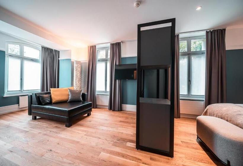 Executive Room, Royal St Georges Interlaken Mgallery Collection
