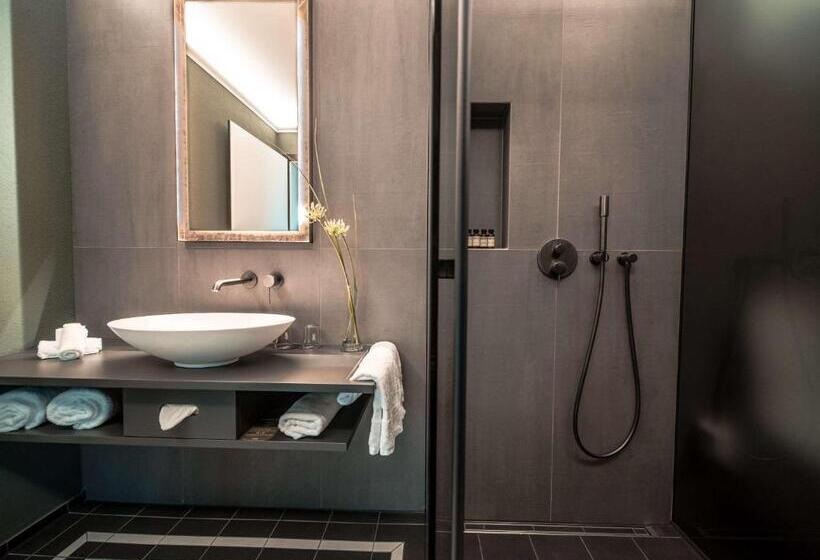 Executive Room, Royal St Georges Interlaken Mgallery Collection