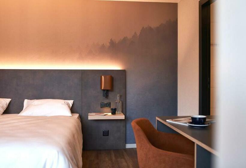Номер Стандарт, The Hey Hotel