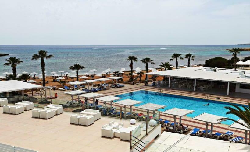 Люкс Вид на Море, Dome Beach Marina Hotel & Resort