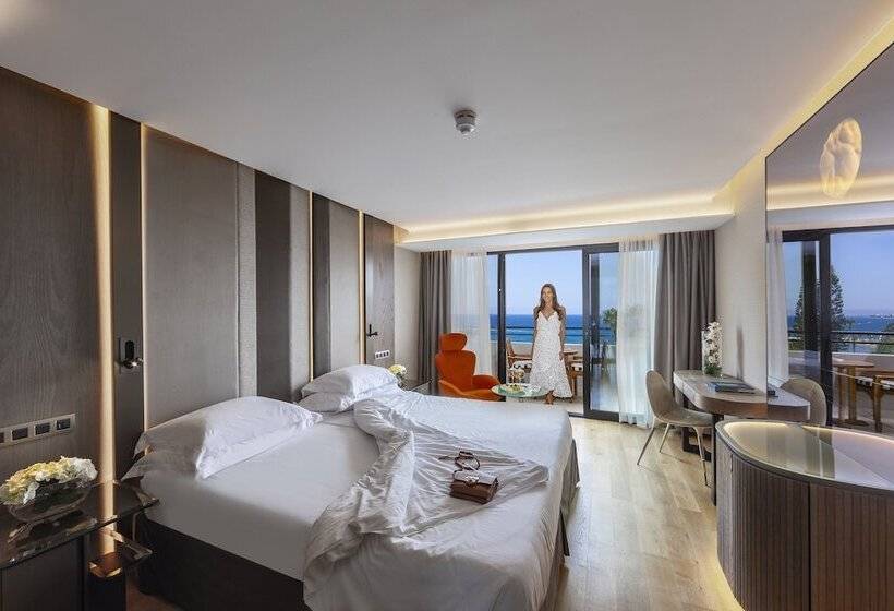 수피리어 룸 바다 전망, Amathus Beach Hotel Limassol