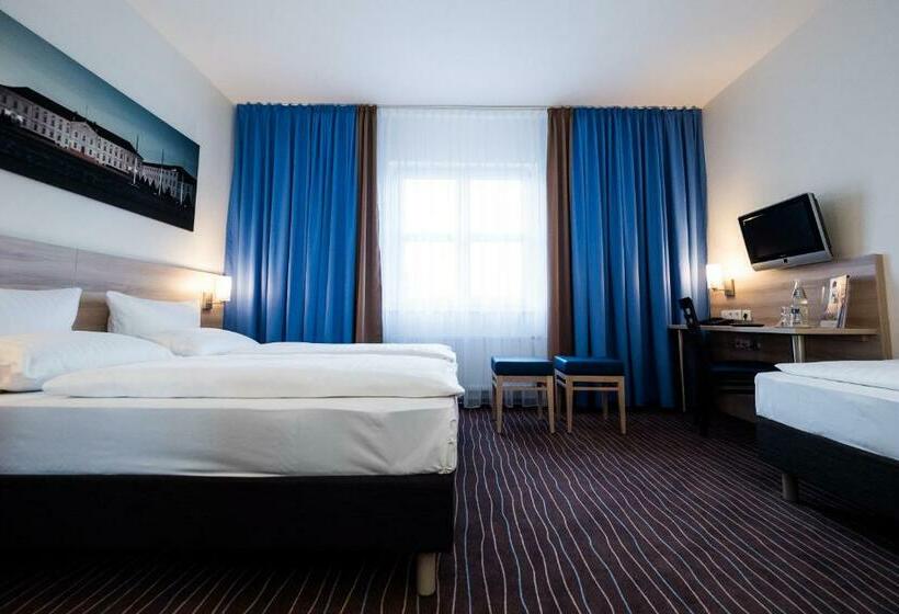 اتاق خانوادگی, Plaza Inn Berlin Charlottenburg