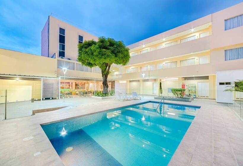 سوئیت سینیور, Arizona Suites Cucuta