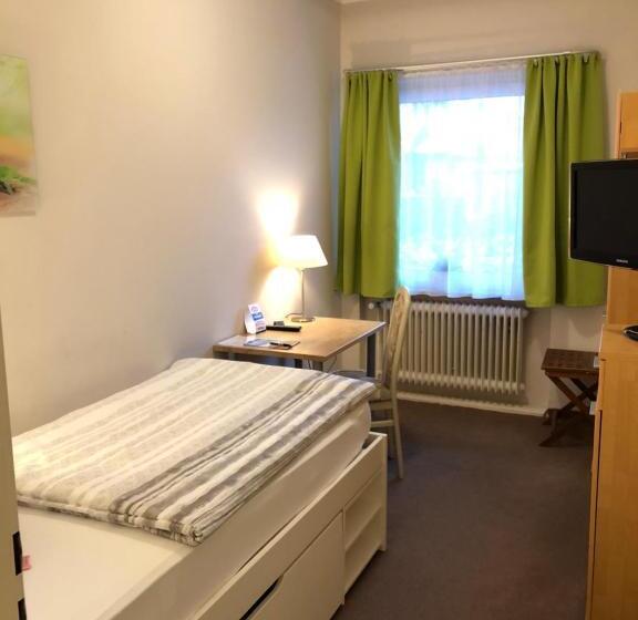اتاق استاندارد یک نفره, Das Hotelchen