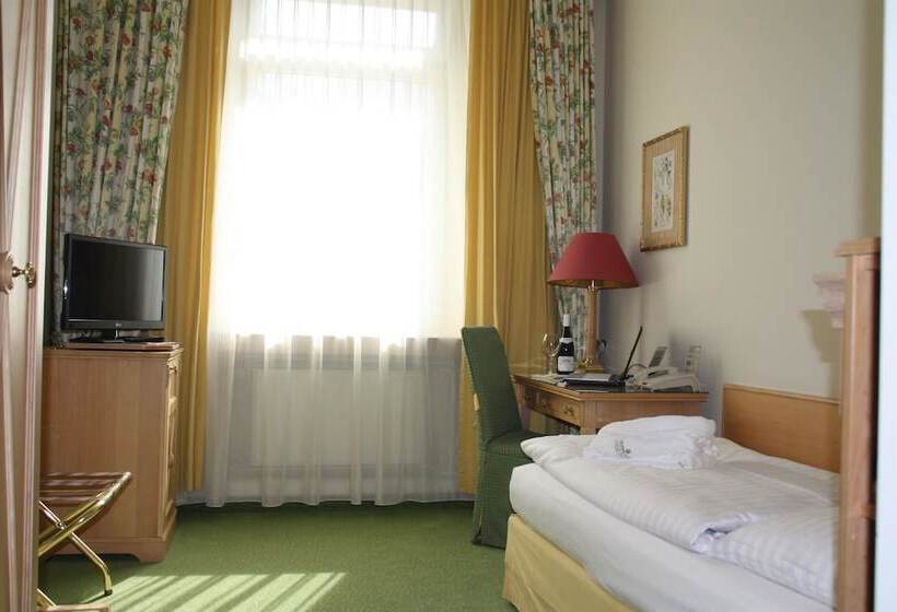 Номер Стандарт Индивидуальный, Central Hotel Kaiserhof