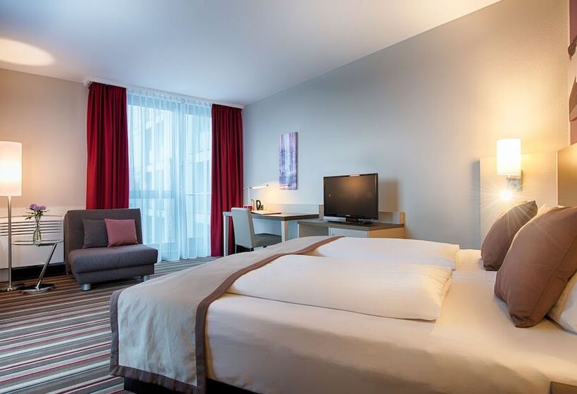 Номер Superior, Leonardo Hotel Hannover Airport