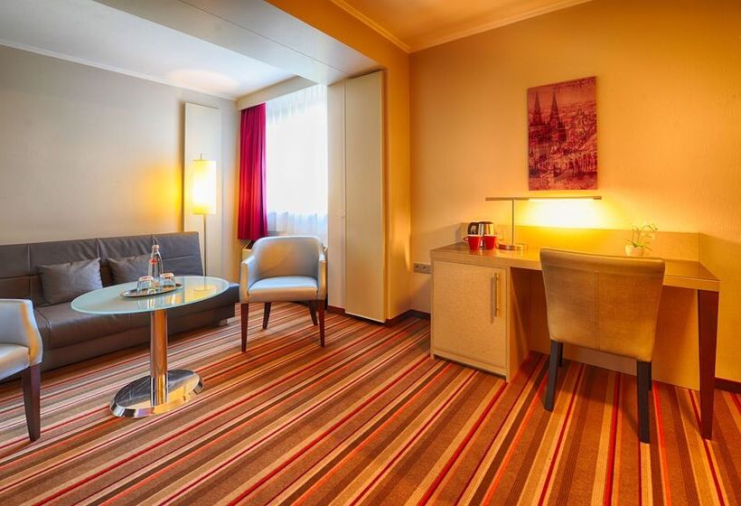 Номер Superior, Leonardo Hotel Köln