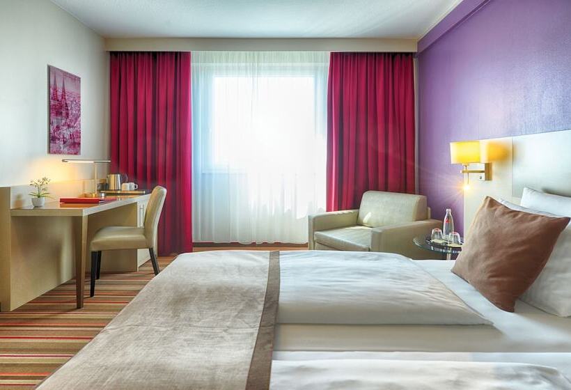 Номер Superior, Leonardo Hotel Köln