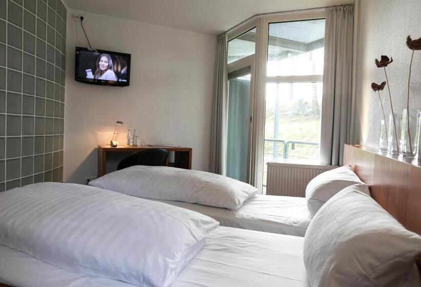 Номер Economy, Wald & Golfhotel Lottental